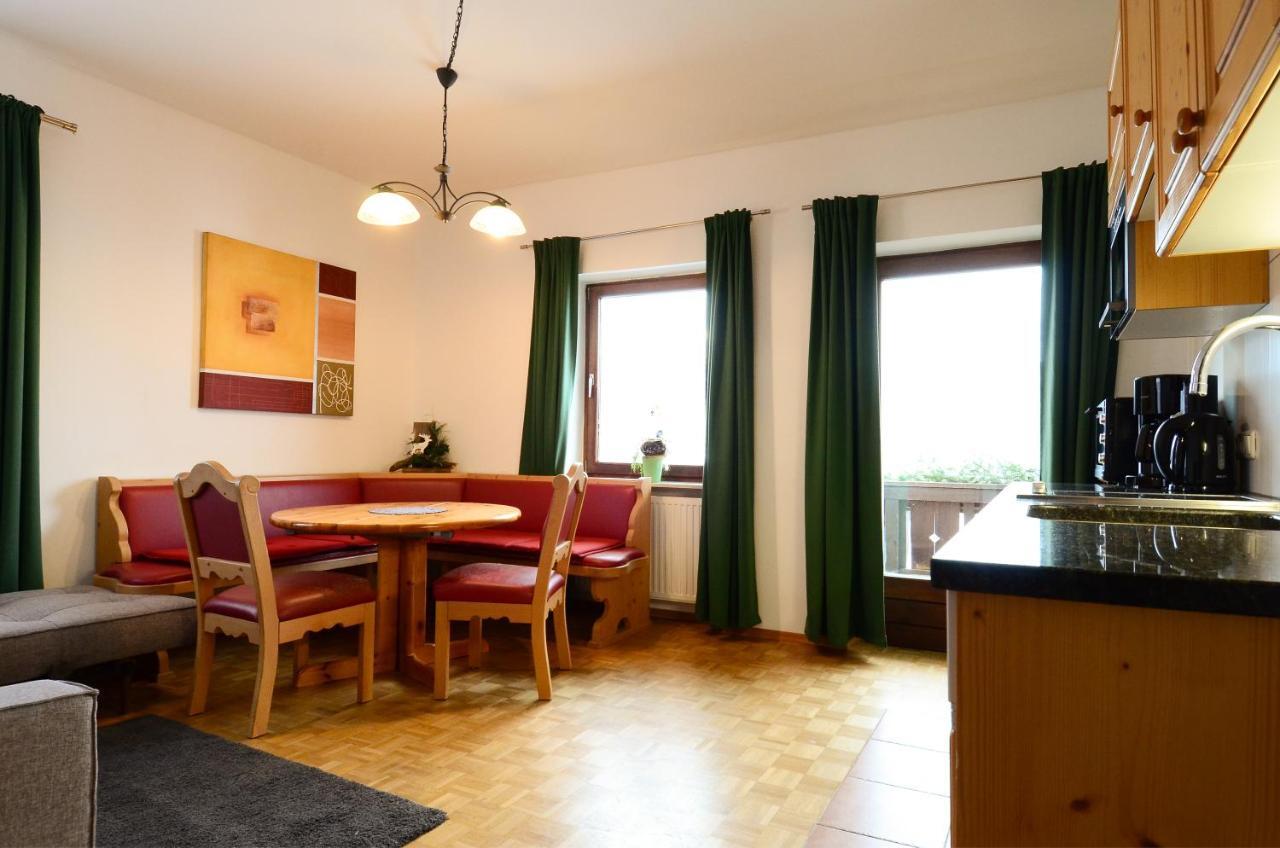 Ferienhaus Schnitzhof 압티나우 외부 사진